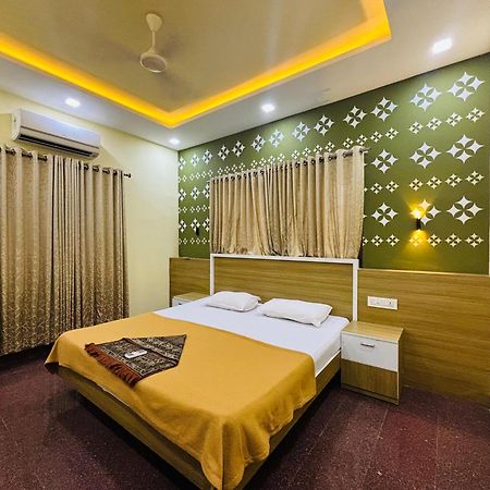 Isha Residency Hotell Kochi Eksteriør bilde