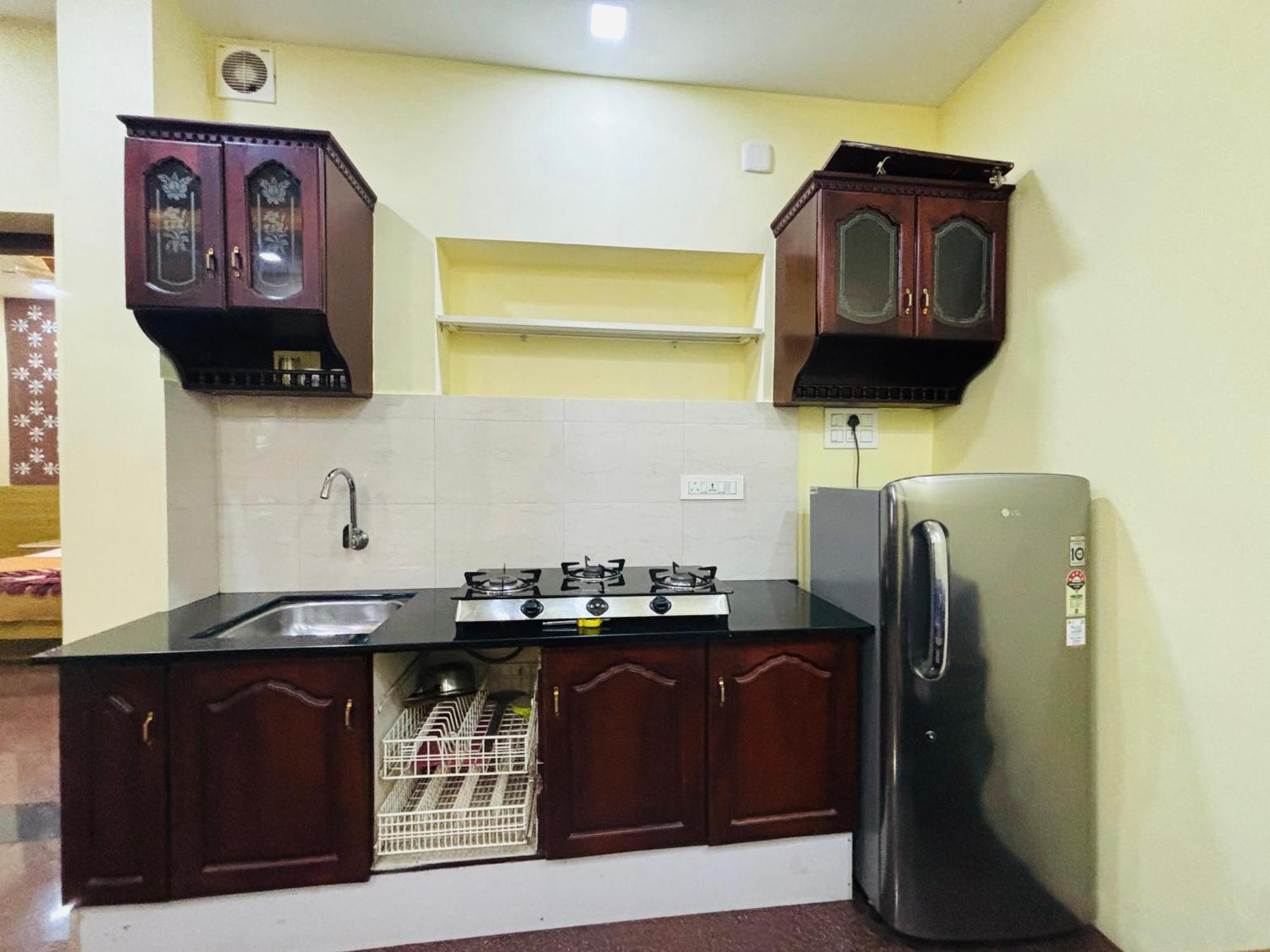 Isha Residency Hotell Kochi Eksteriør bilde